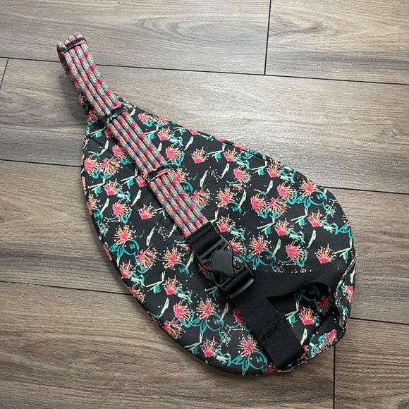 KAVU Original Rope Bag Sling Pack with Adjustable Rope Shoulder Strap Sparklers - Picture 2 of 11